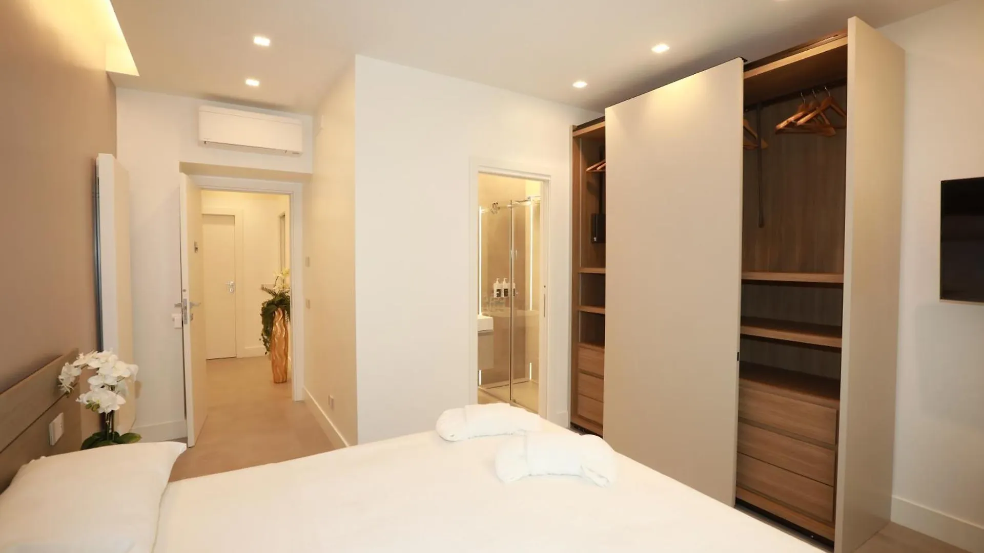 Unique Luxury Stay Roma Bed and breakfast
