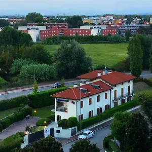 https://rege-residence-milano-linate.it-lombardy.com