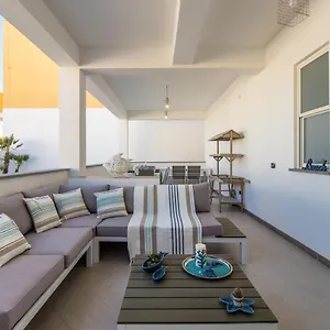 https://bnb-la-casa-di-gio.sicilyhotelsitaly.net