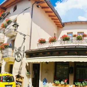 https://residence-cavallino.it-lombardy.com
